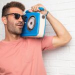¿Cuáles son los 10 vehículos eléctricos del 2024 que más rápido cargan? »